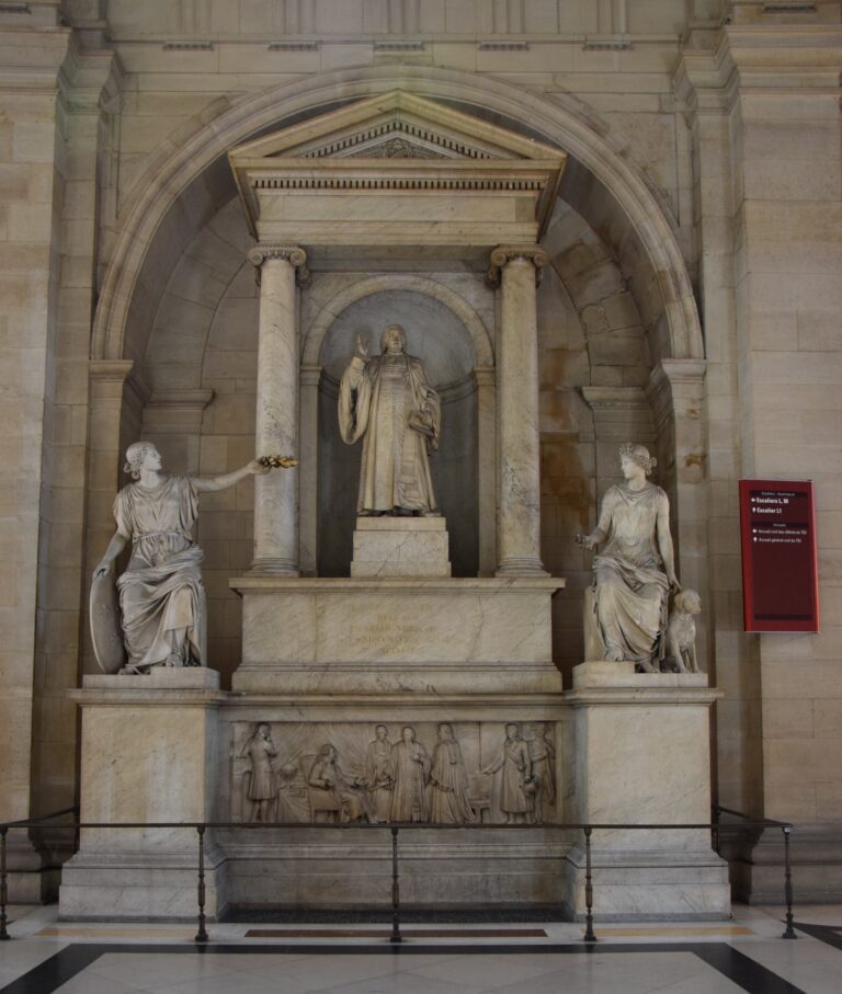 Palais_de_justice_de_Paris,_statue_de_Malesherbes